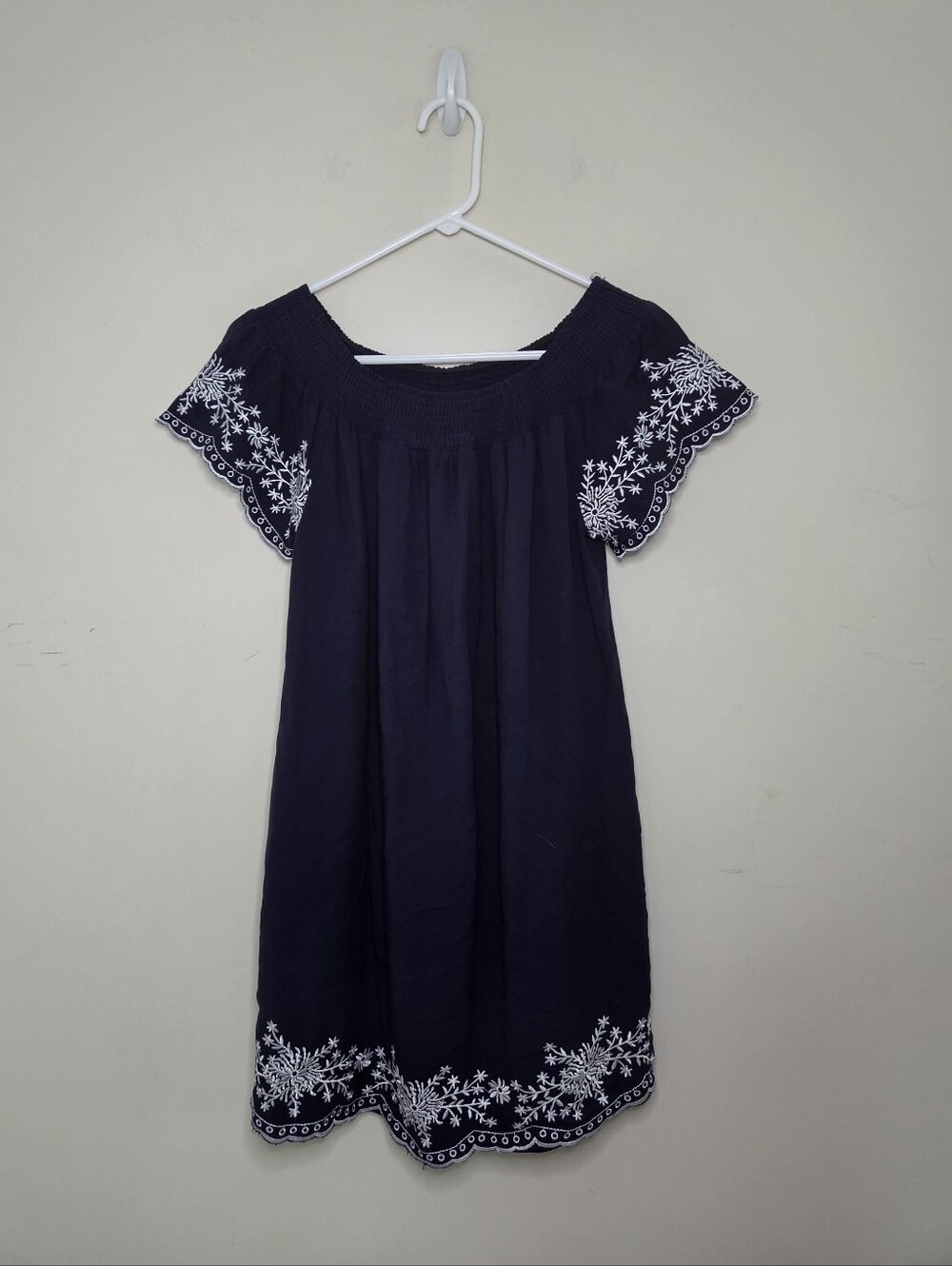 Women's She + Sky Dress Sz Small